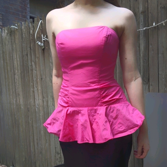 Betsey Johnson Tops - Betsey Johnson Strapless Hot Pink Corset boned top